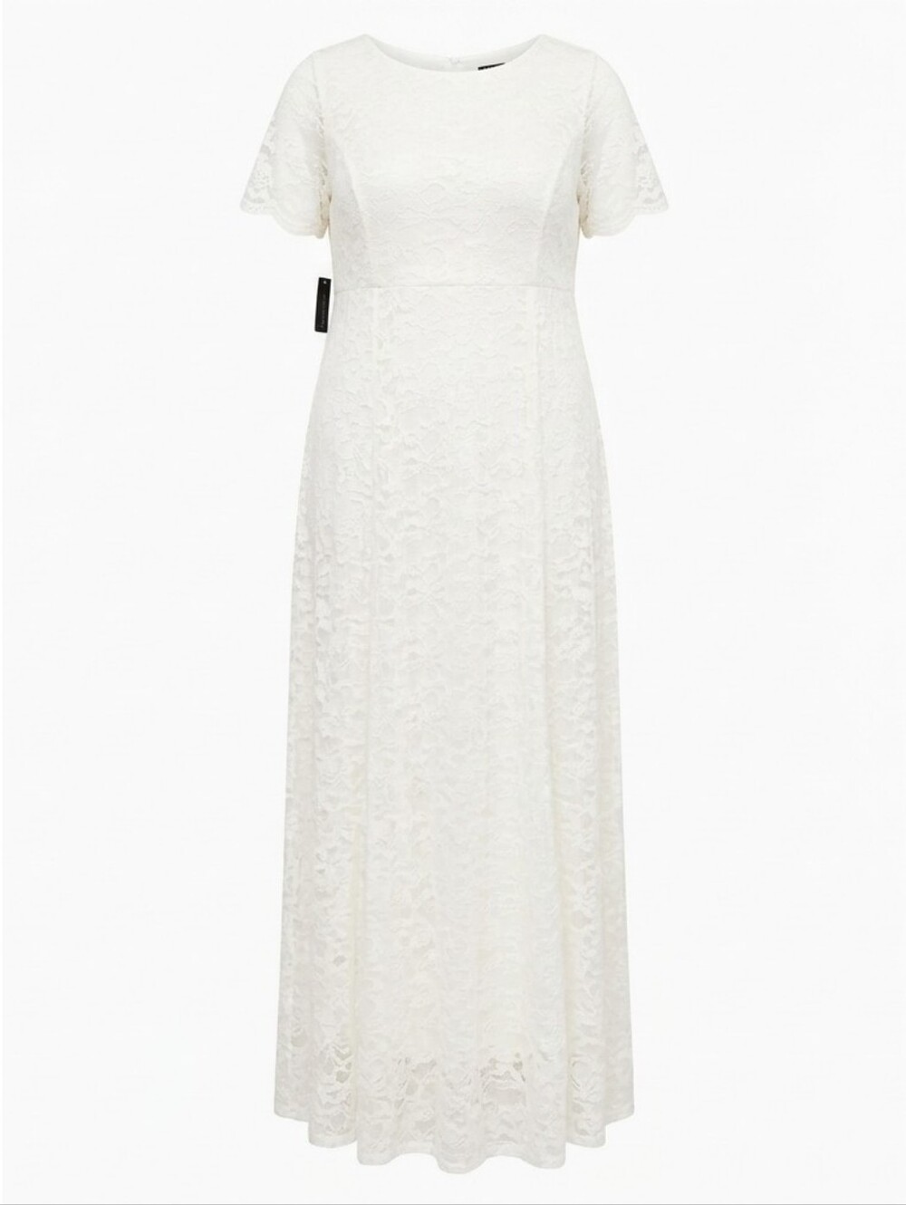 Stunning, brand new with tags (NWT) Torrid white lace wedding dress / bridal max